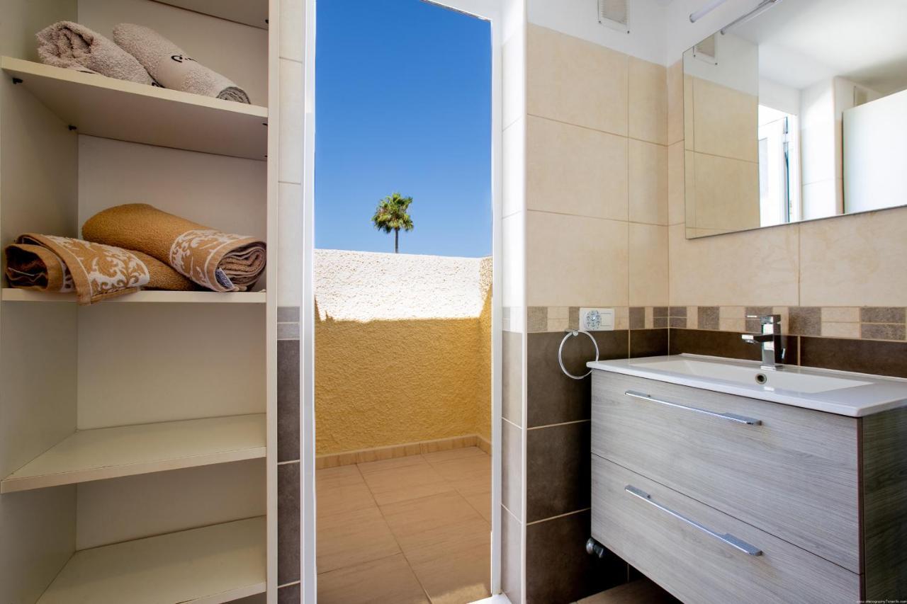 Bungalow Costa Adeje Cortijo 4-6 プラヤ・デ・ラス・アメリカス エクステリア 写真